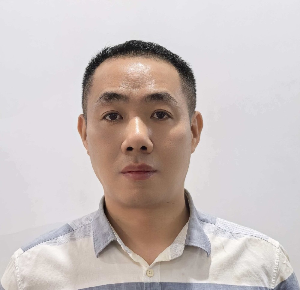 张廷华